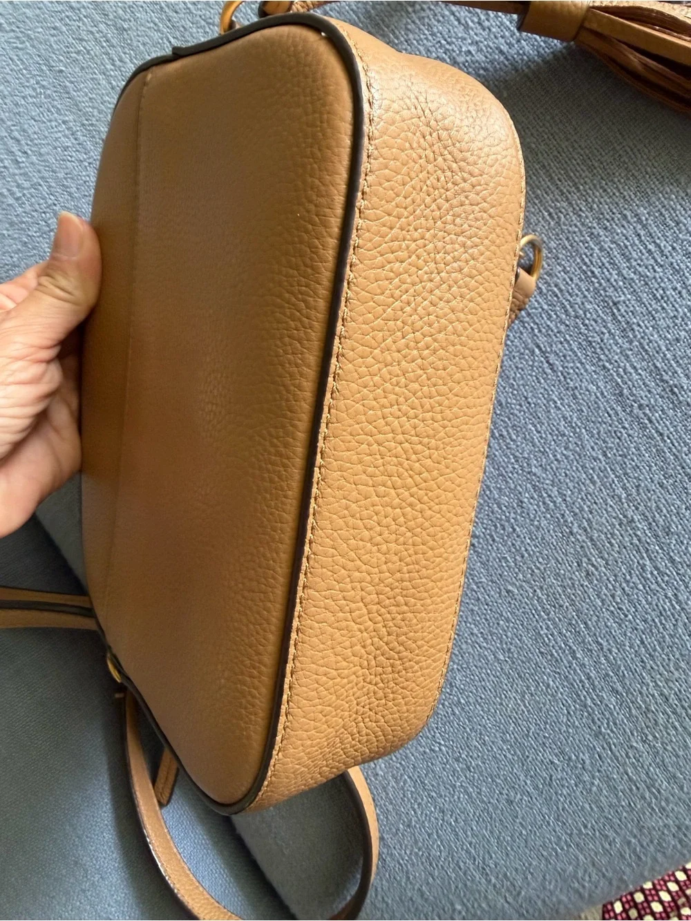 Tory Burch McGraw Camera Bag Pebbled Leather in Tan